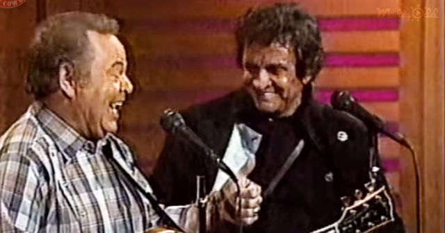 Roy Clark & Johnny Cash Have The Audience In Stitches With Their Fun ...
