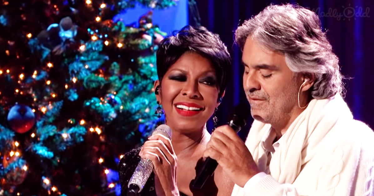 Andrea Bocelli and Natalie Cole sing The Christmas Song