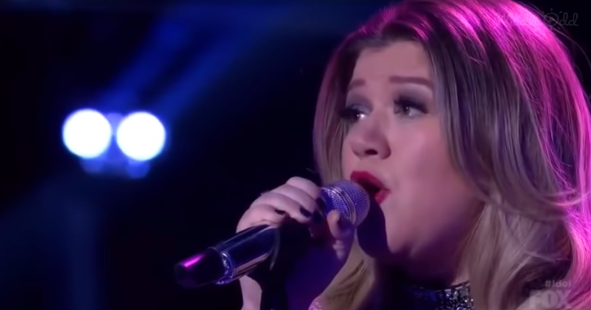 Kelly Clarkson’s Heatbreaking Goodbye Performance Will Leave You in ...