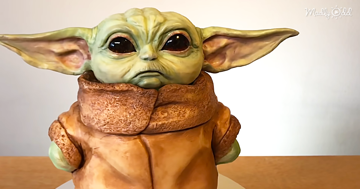 Star Wars Fans, Now You Can Make A Baby Yoda Cake For Your Next Mandalorian Watching Party