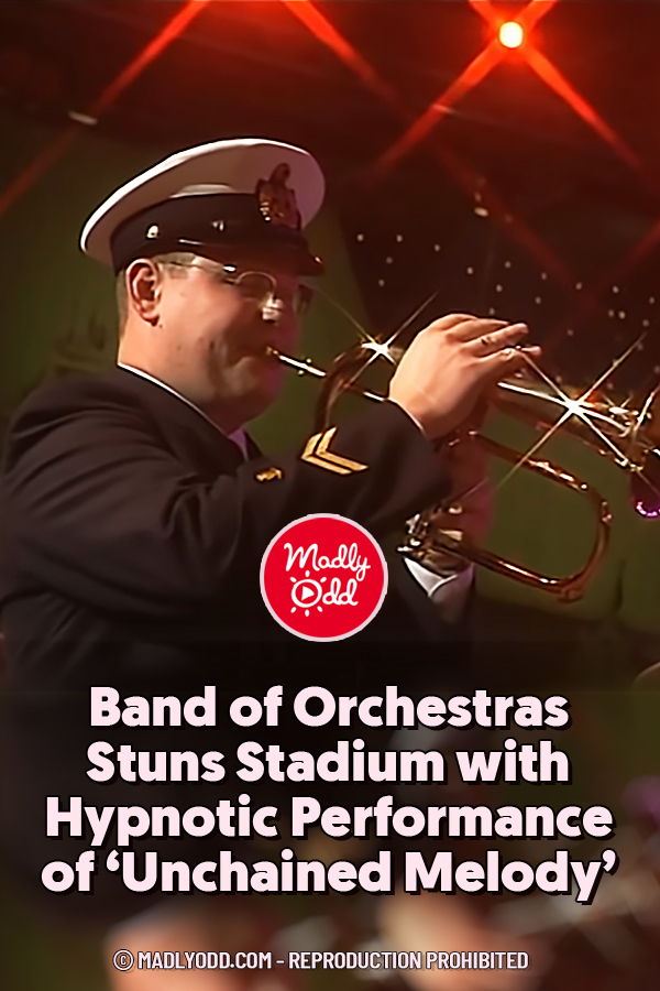 Band of Orchestras Stuns Stadium with Hypnotic Performance of ‘Unchained Melody’