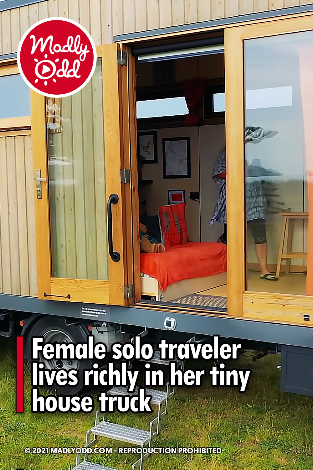 Female solo traveler lives richly in her tiny house truck
