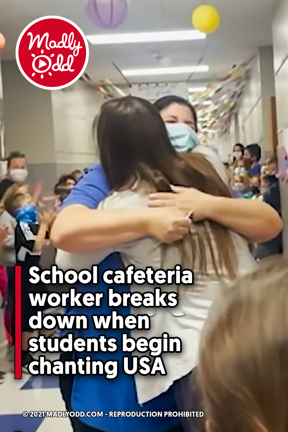 School cafeteria worker breaks down when students begin chanting USA
