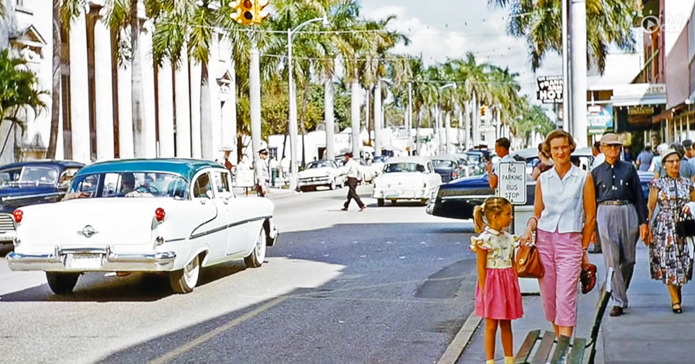 1950s USA Main Street