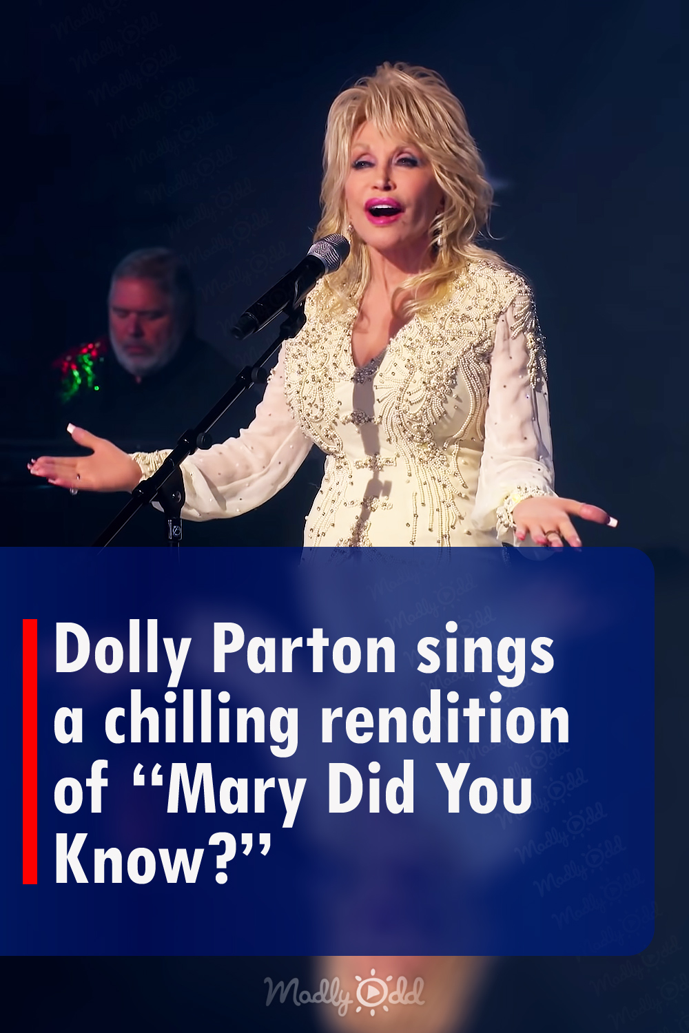 Dolly Parton sings a chilling rendition of \