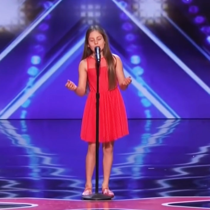 Nervous 10-year-old girl blows AGT judges away with huge voice - Madly Odd!