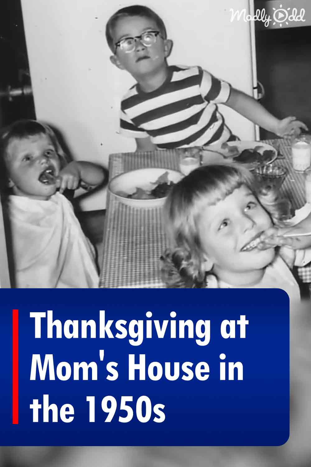 Thanksgiving at Mom\'s House in the 1950s