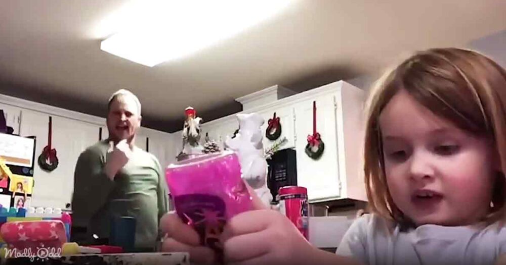 Dad steals the show with hilarious dance moves during daughter’s art ...
