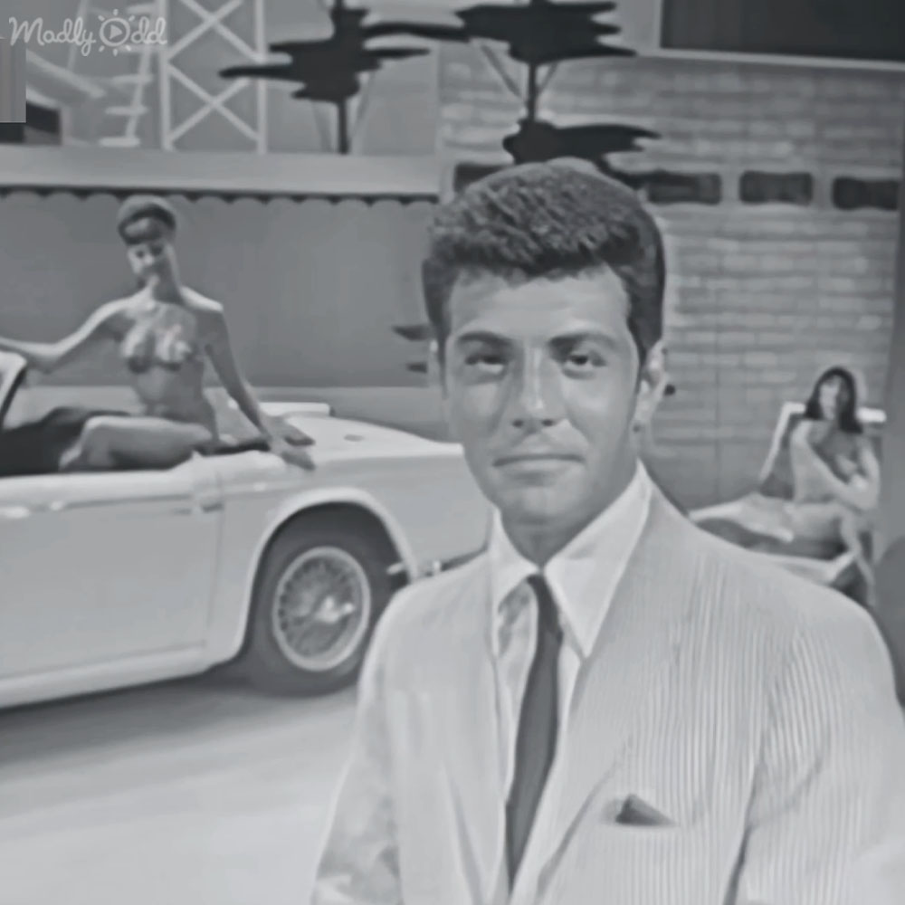 Frankie Avalon's 'Venus' presented in a 1959 classic visual